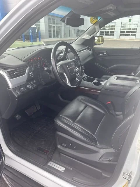Used 2019 White GMC SLT image 13