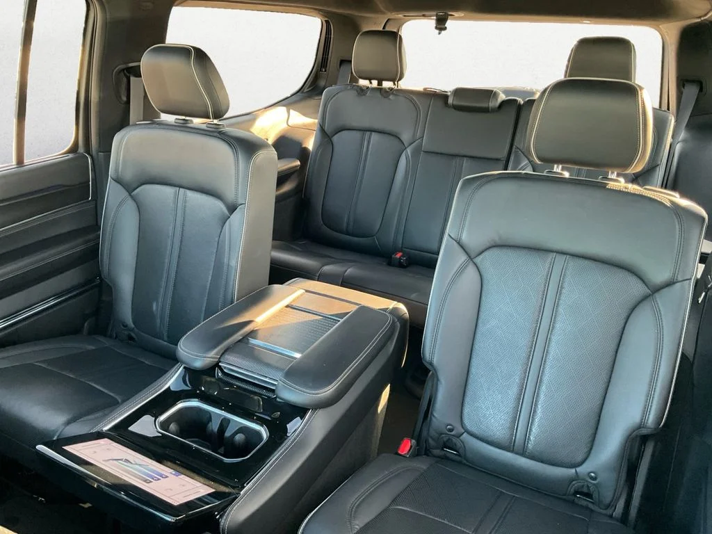 Used 2022 White Jeep Series II image 10