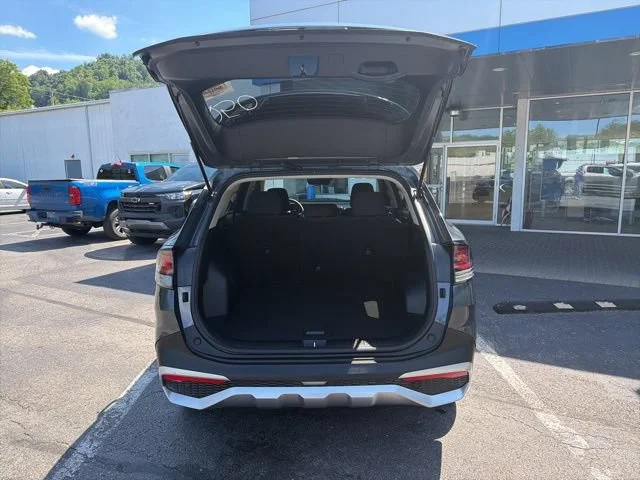 Used 2025 Gray Kia LX image 17