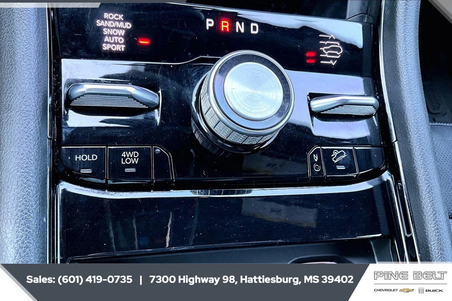 Used 2023 Baltic Gray Metallic Clearcoat Jeep Overland image 23
