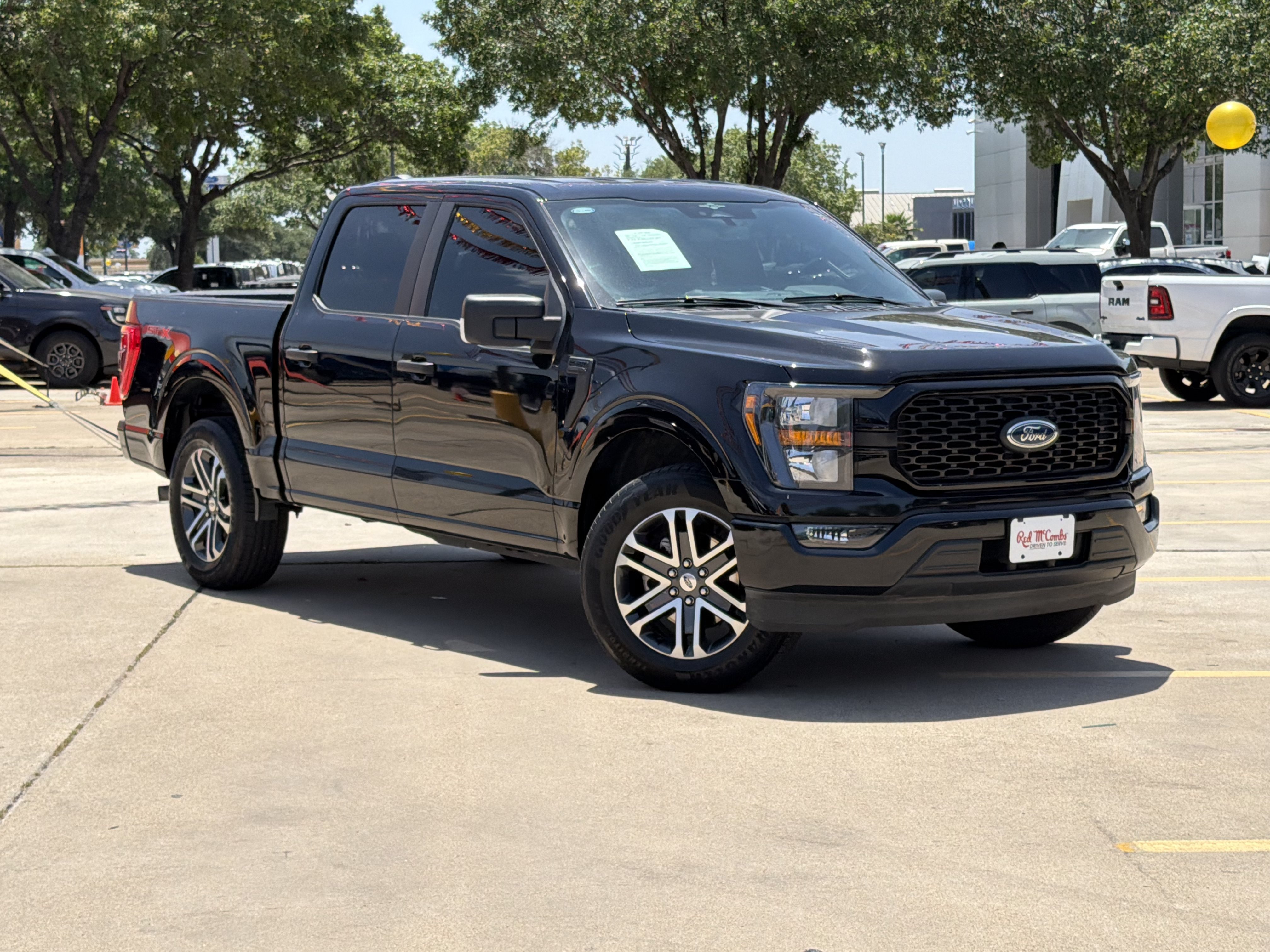 Used 2023 Black Ford Lariat image 1