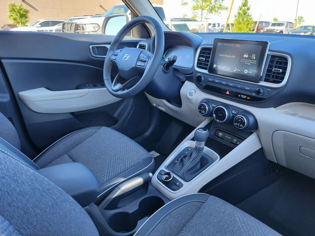 New 2026 White Hyundai SEL image 25