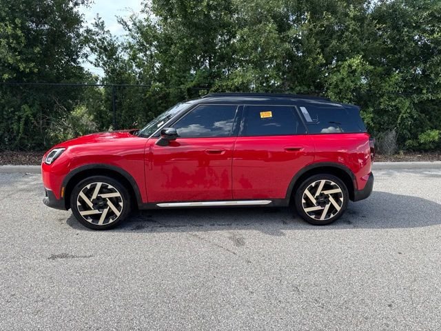 Used 2025 Red MINI Iconic image 2