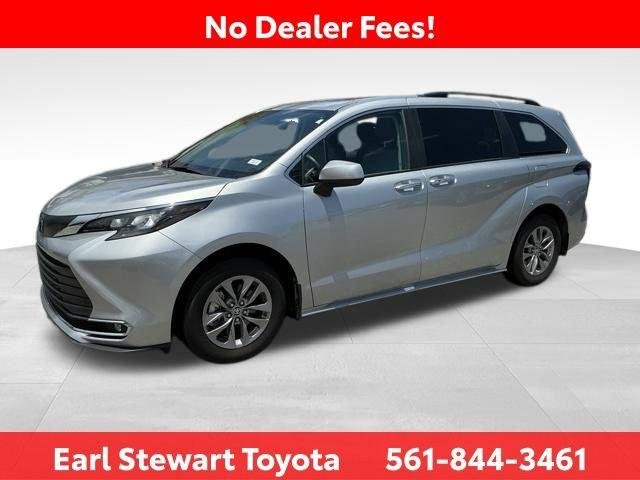 Certified Used 2024 CELESTIAL SILVER Toyota  image 7