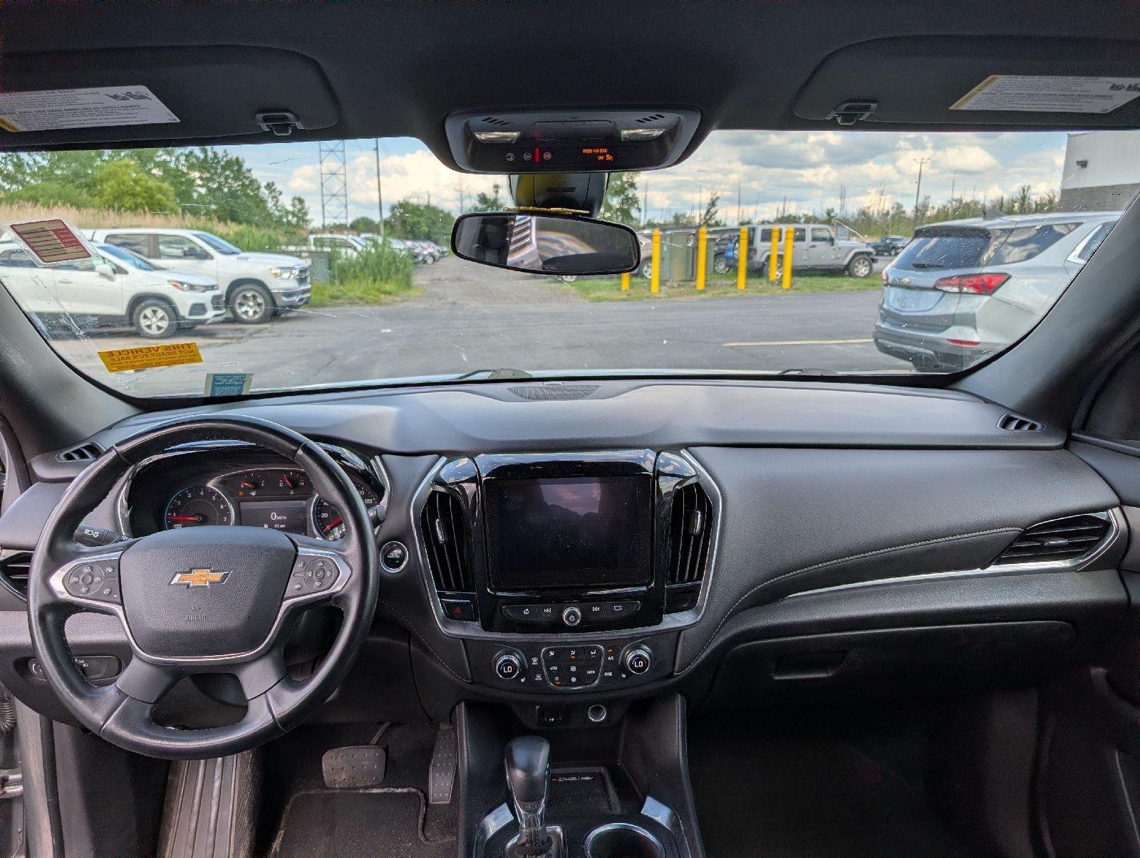 Used 2023 Sterling Gray Metallic Chevrolet LT Leather image 10