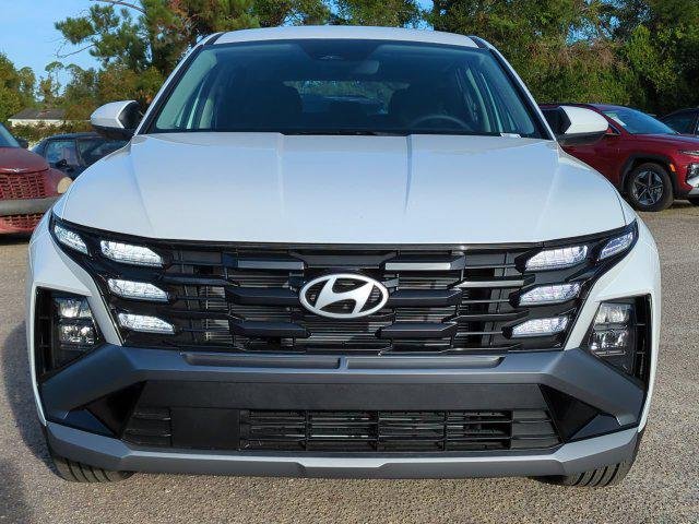 New 2026 White Hyundai SE FWD image 9