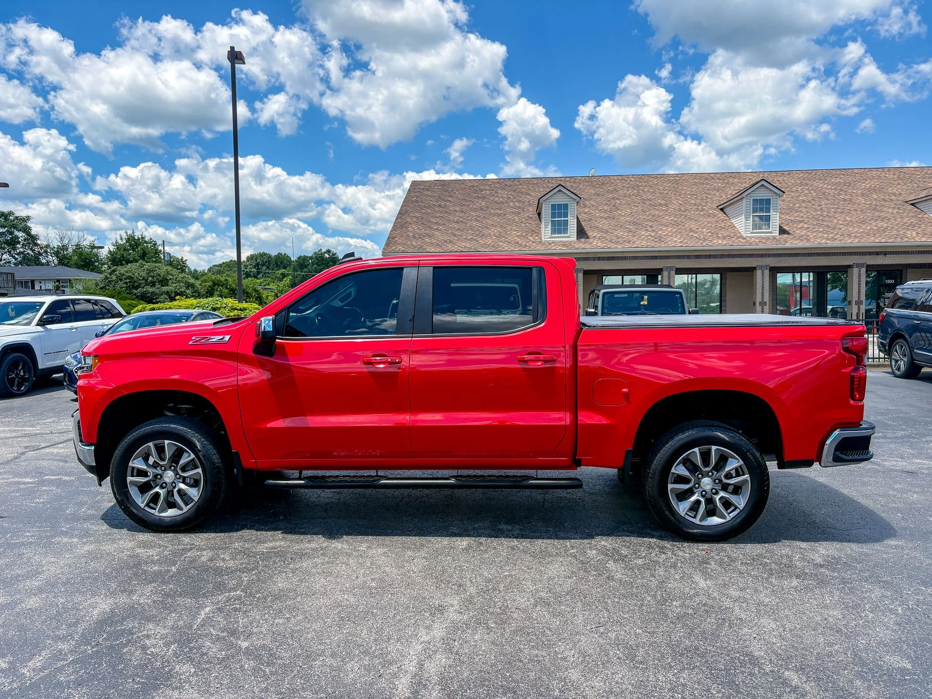 Used 2022 Red Chevrolet LT image 10