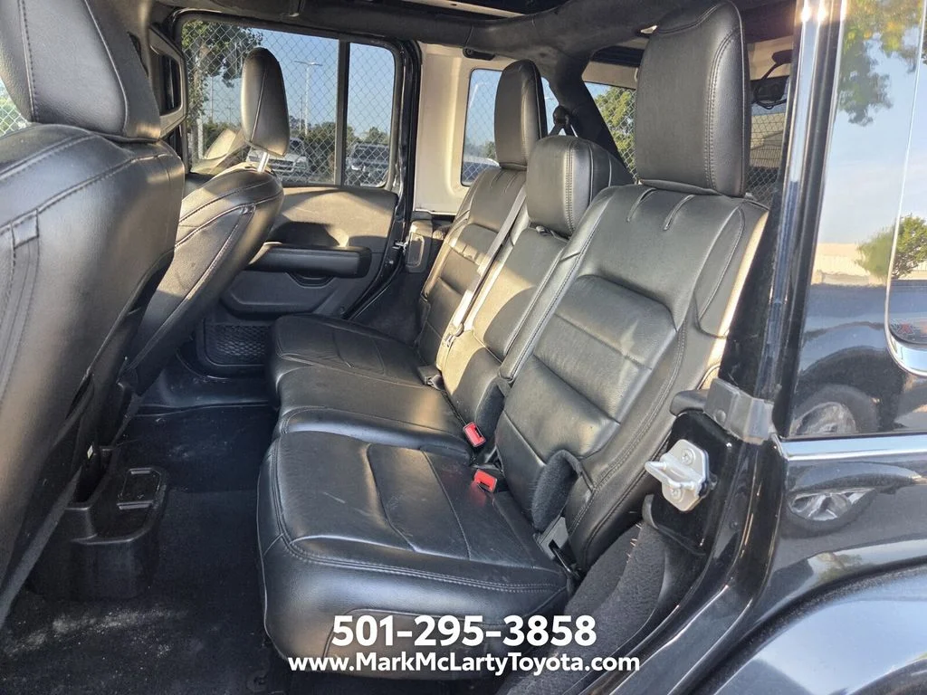 Used 2019 Black Jeep Unlimited Sahara Altitude image 7