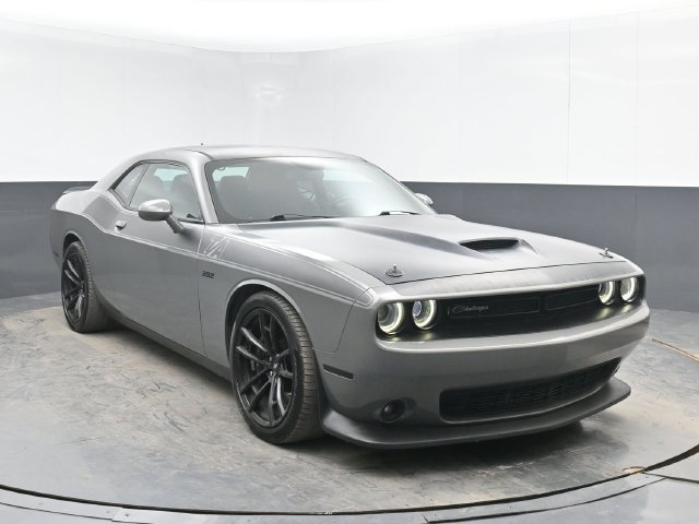 Used 2017 Gray Dodge R/T image 1