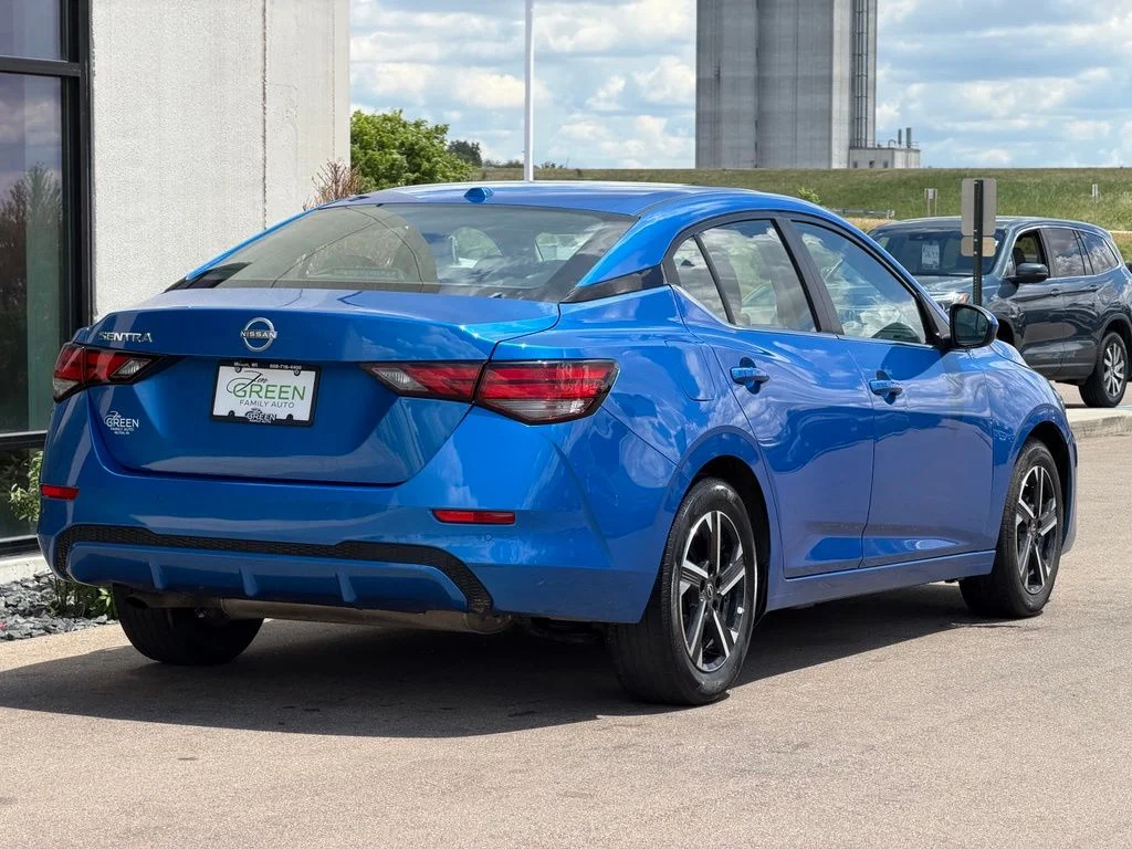 Used 2025 Blue Nissan SV image 5