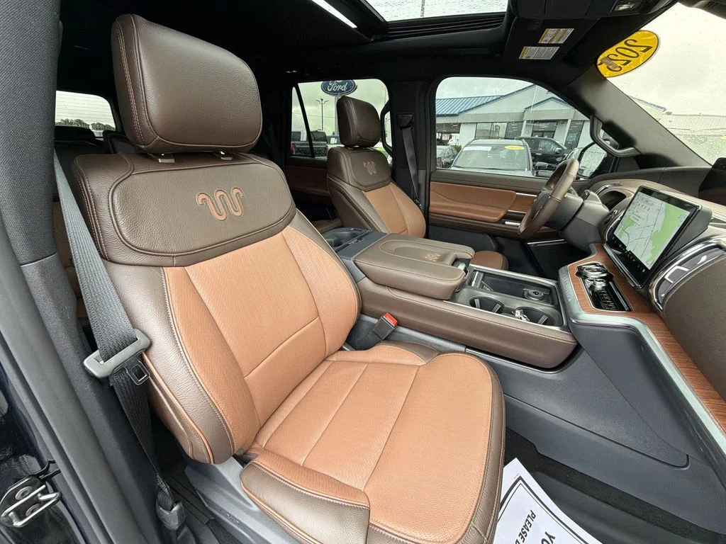Used 2025 Black Ford King Ranch image 32