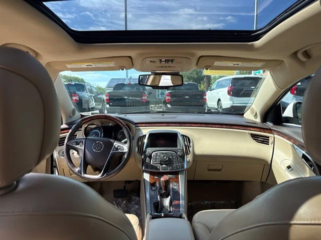 Used 2011 White Buick CXS image 13