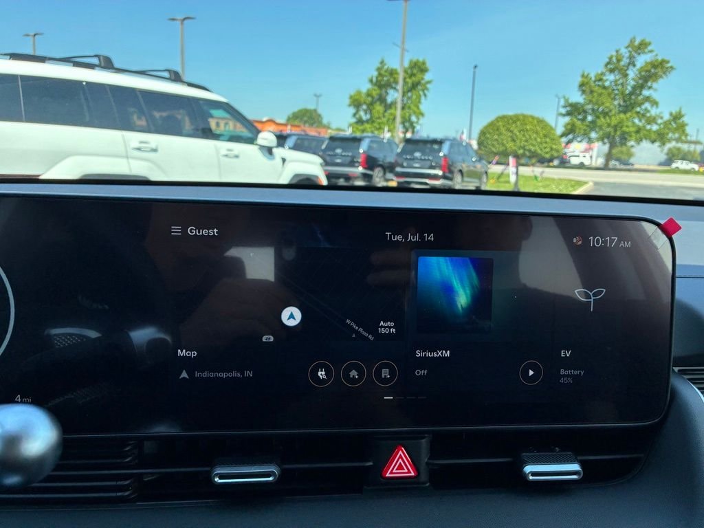 New 2026 White Hyundai SE image 16