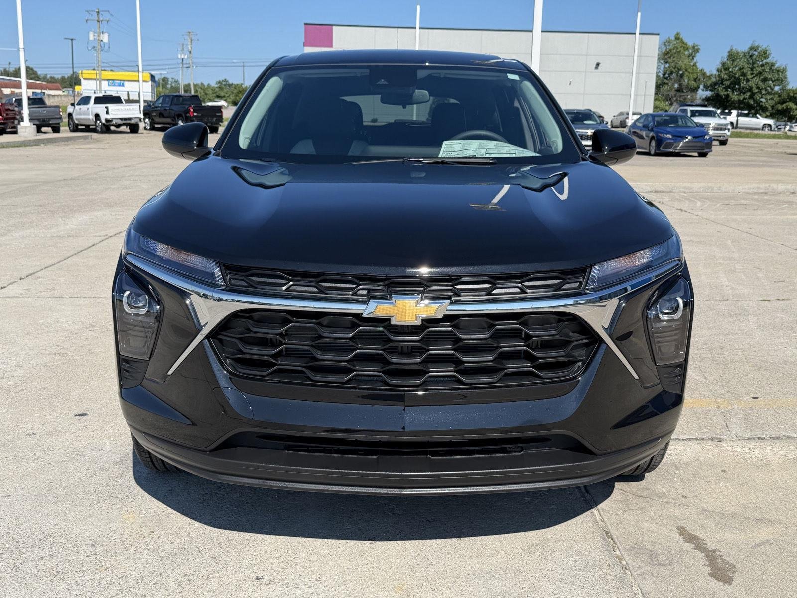 2026 Chevrolet Trax LS - Photo 33