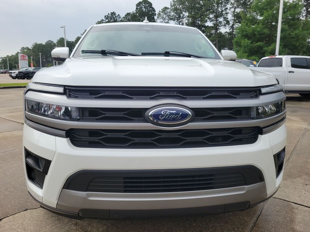 Used 2023 White Ford XLT image 7