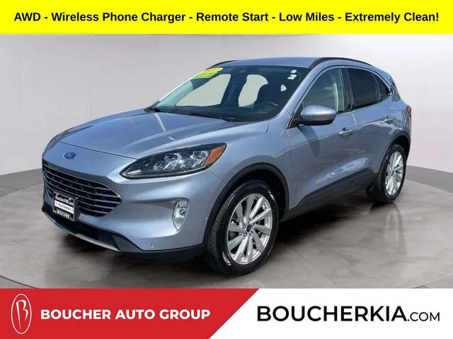 2022 Ford Escape Titanium