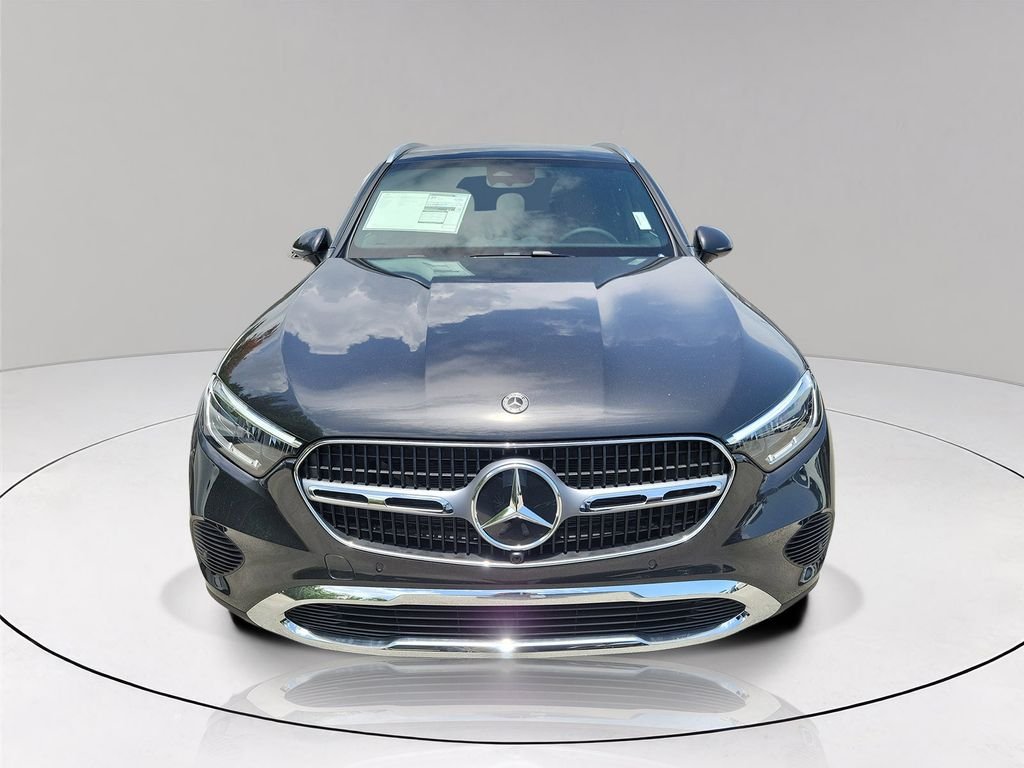 New 2026 Graphite Grey Metallic Mercedes-Benz GLC 300 image 2