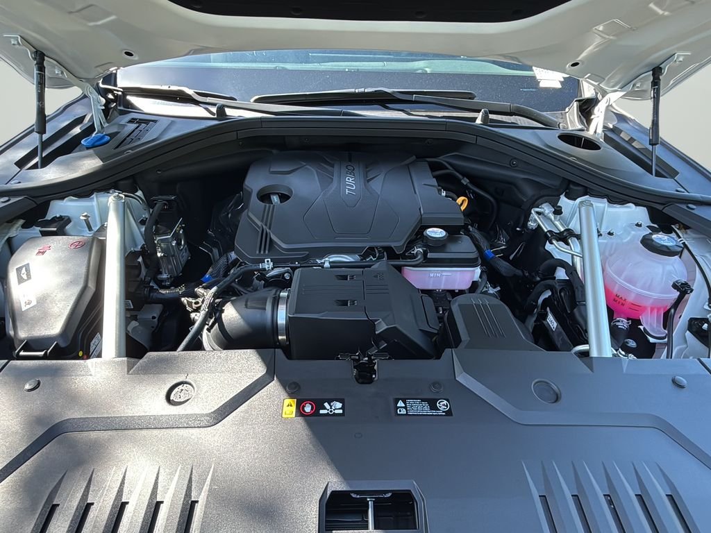 2026 GENESIS GV70 Standard - Photo 9
