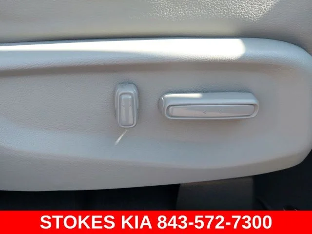 Used 2020  Honda EX-L image 27