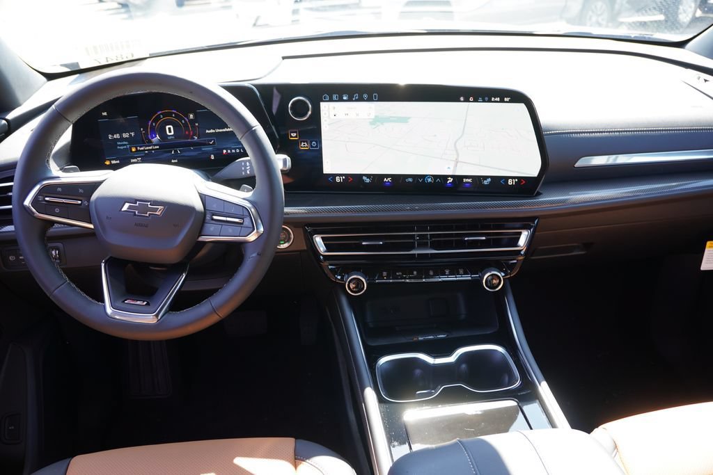 2027 Chevrolet Traverse Z71 - Photo 13