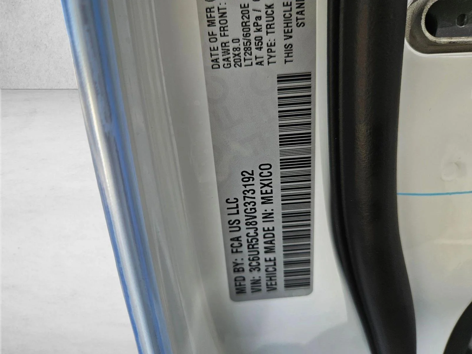 New 2027 Bright White Clear-Coat Exterior Paint RAM Black Express image 18