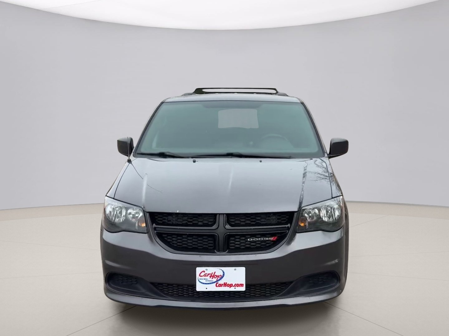 Used 2017 Gray Dodge SE image 8