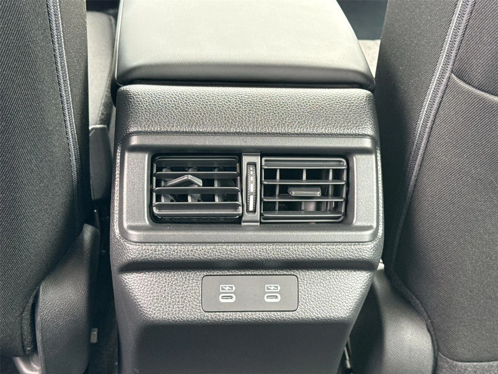 2025 Honda Accord LX - Photo 18