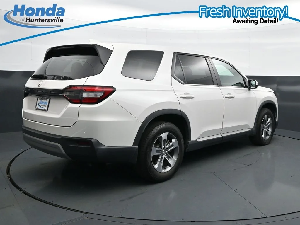 Used 2025 Platinum White Pearl Honda EX-L image 10