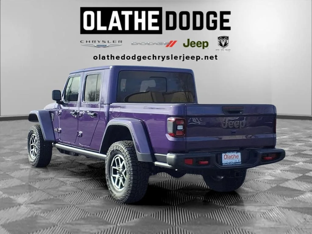 New 2026 Reign Exterior Paint Jeep Rubicon X image 3