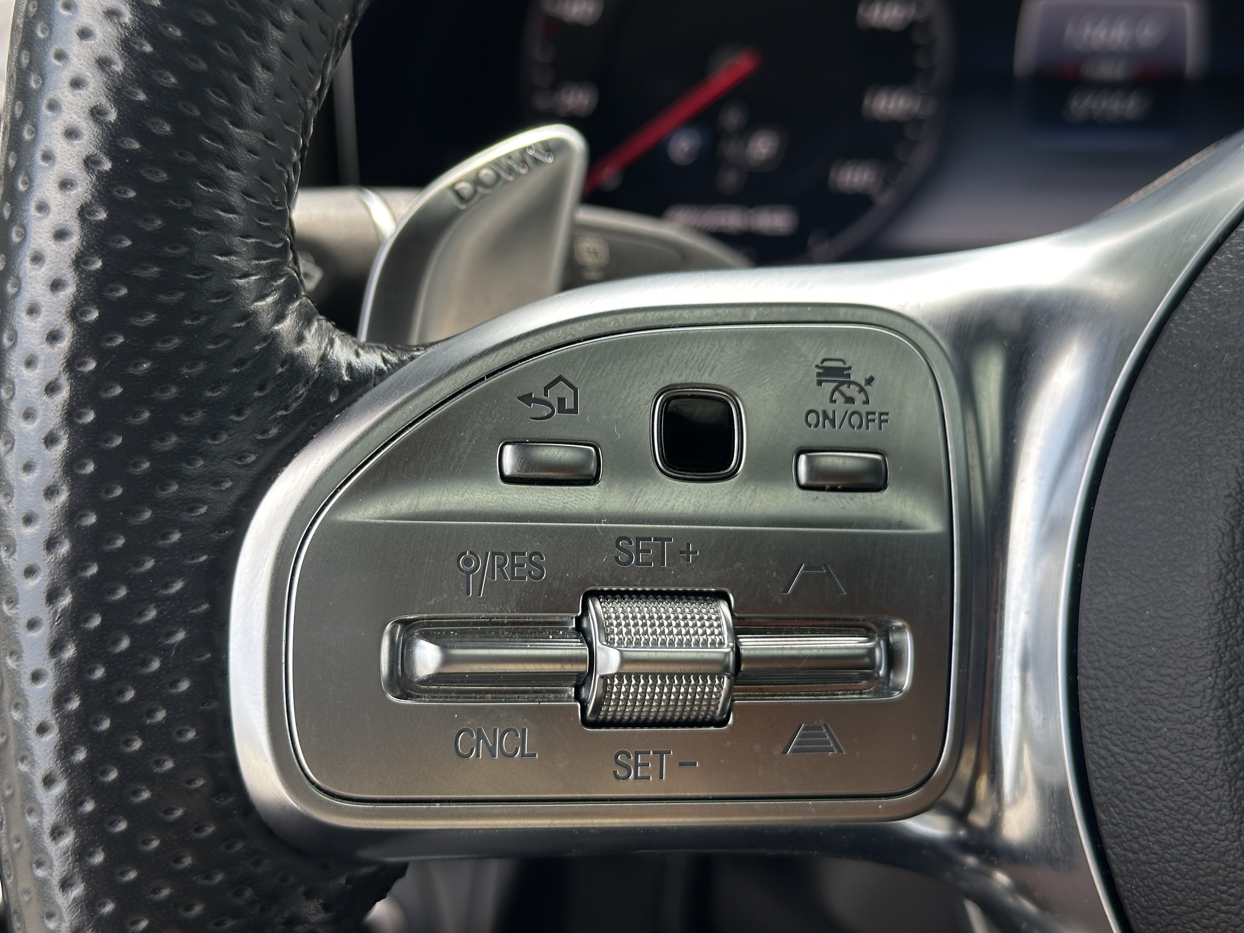 Certified Used 2021 Iridium Silver Metallic Mercedes-Benz AMG® G 63 image 28
