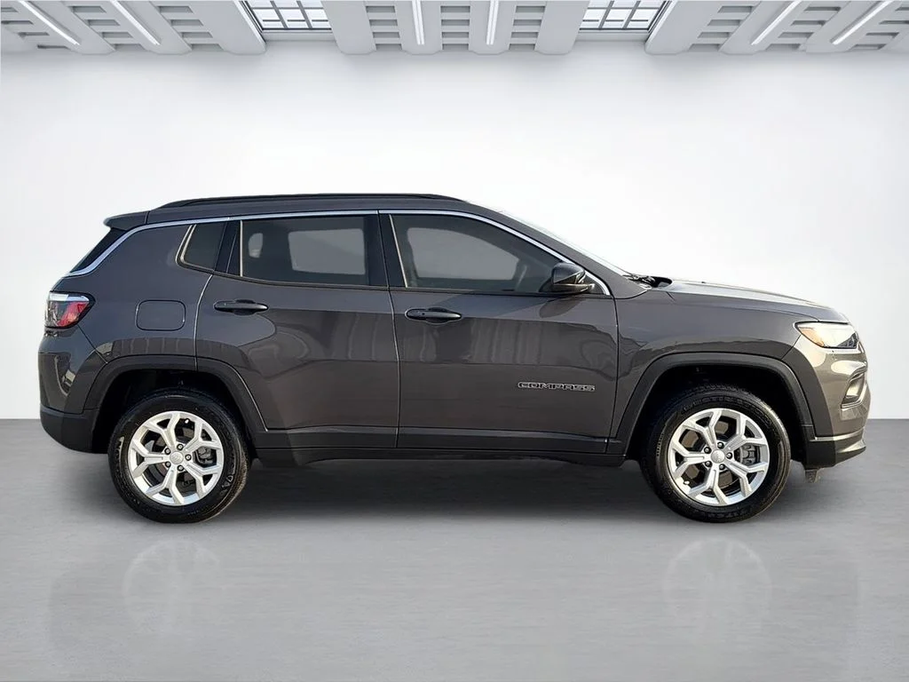 Used 2024 Gray Jeep Latitude image 2