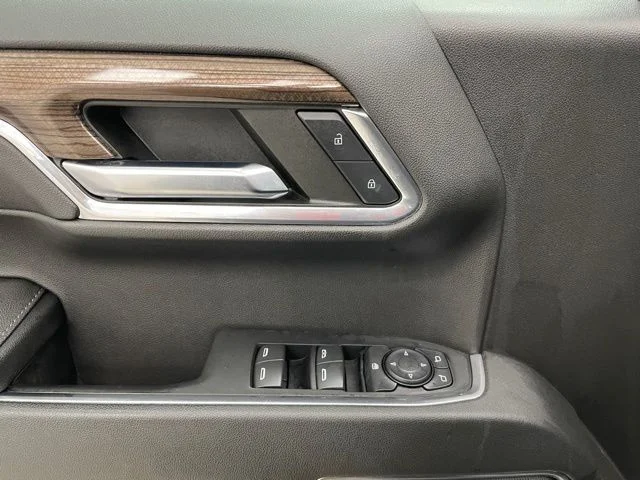 2023 Chevrolet Silverado 1500 RST - Photo 11