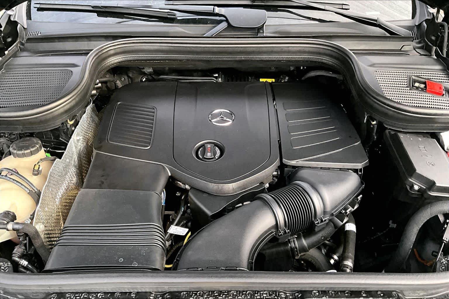 Certified Used 2026 Black Mercedes-Benz GLE 350 image 32