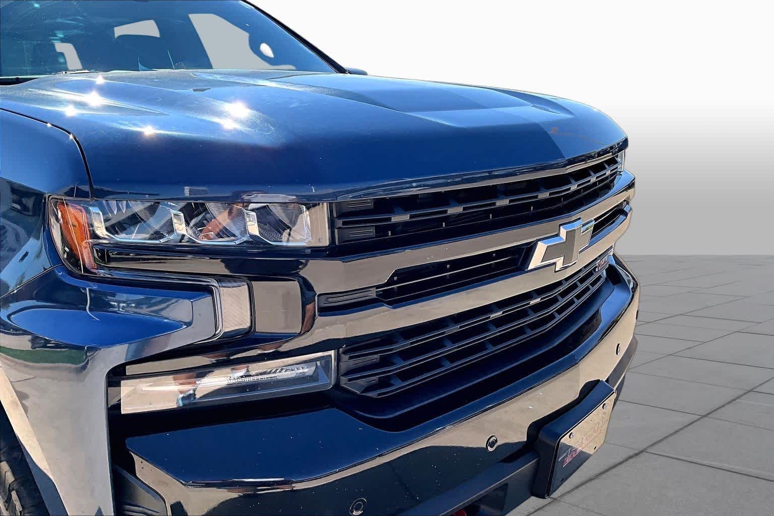 Used 2020 Northsky Blue Metallic Chevrolet LT Trail Boss image 28