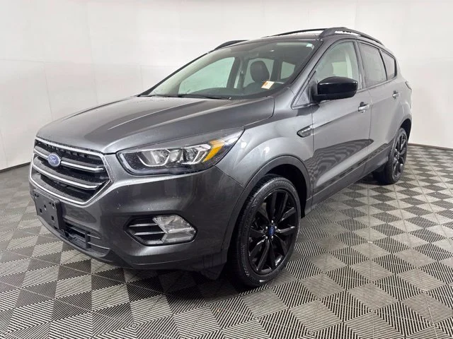 Used 2018 Gray Ford SE image 8
