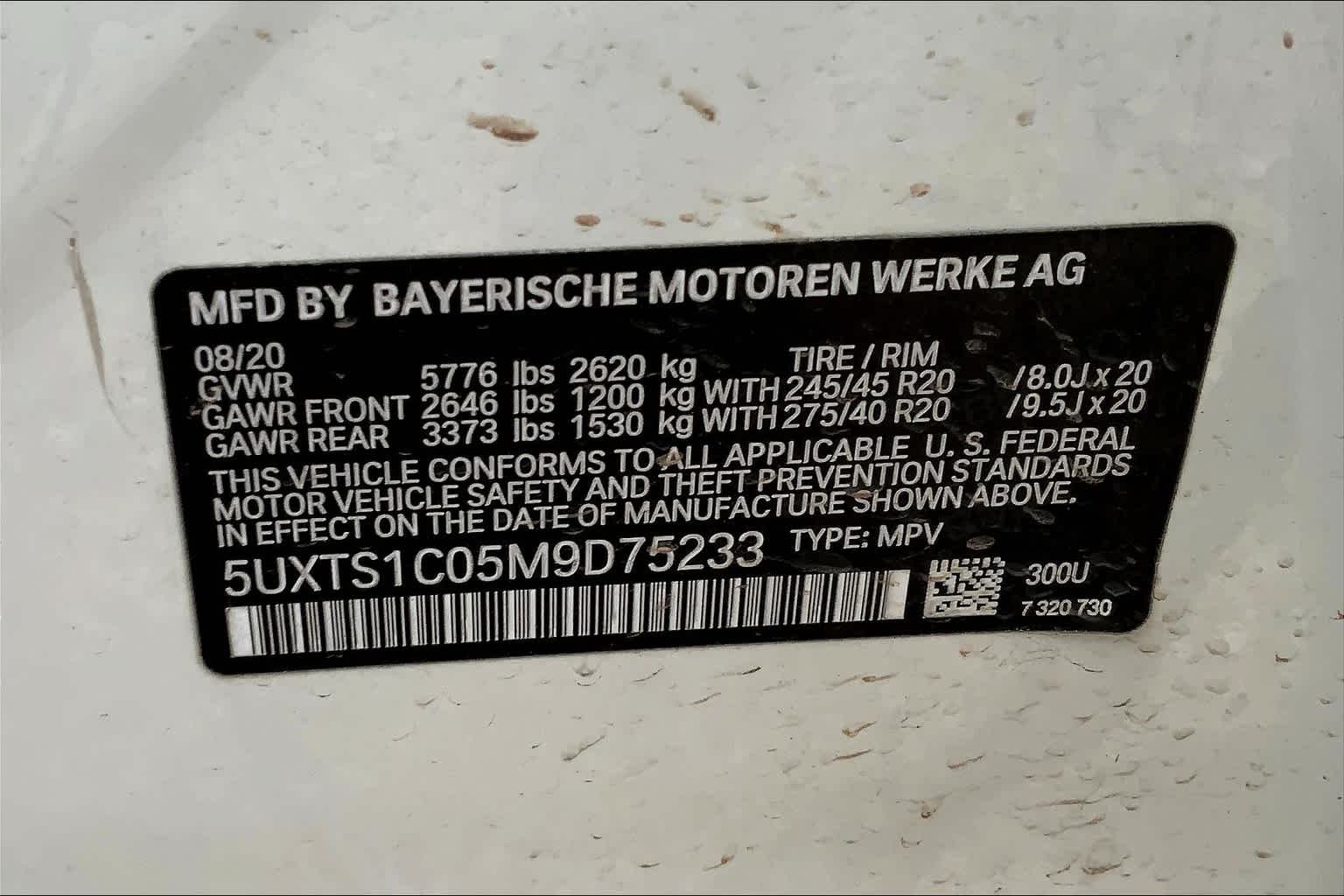 Used 2021 Alpine White BMW xDrive30e image 34