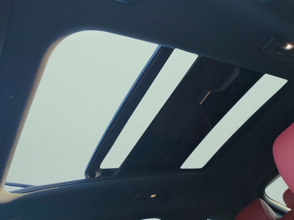 2026 GENESIS GV70 Sport Advanced - Photo 17