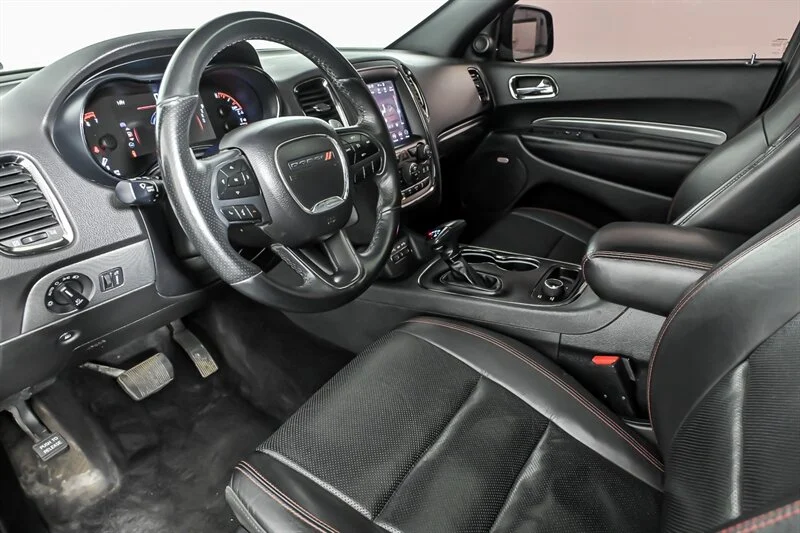 Used 2018 DB Black Crystal Clear Coat Dodge R/T image 16