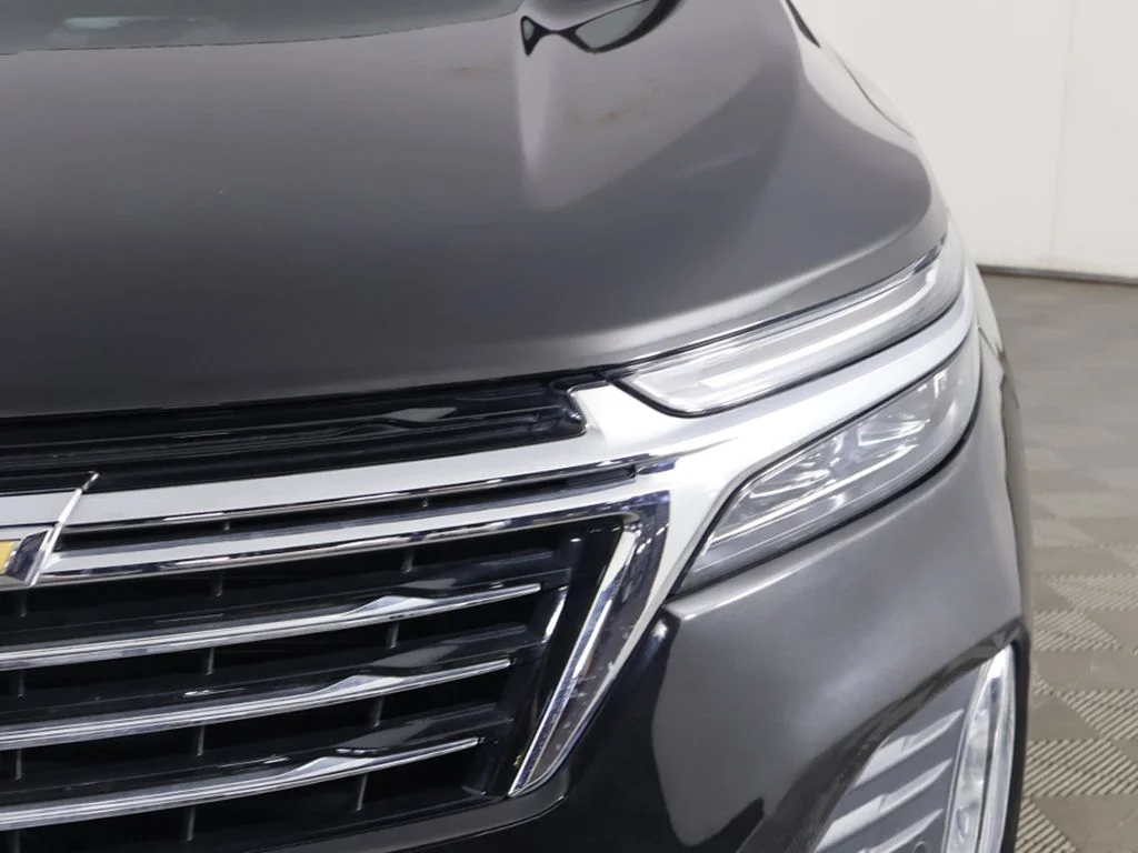 Used 2022 Black Chevrolet Premier image 12