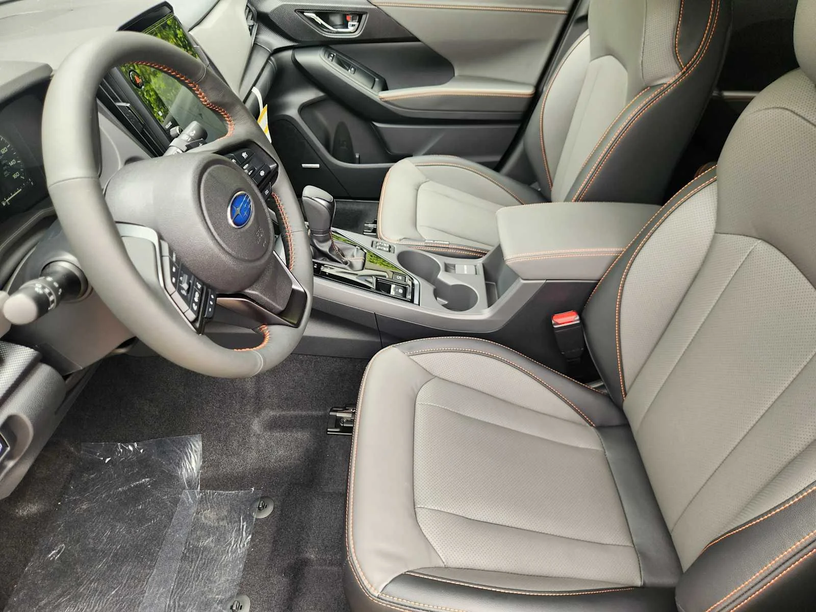 New 2026 CRYSTAL BLACK SILICA Subaru Limited Hybrid image 9