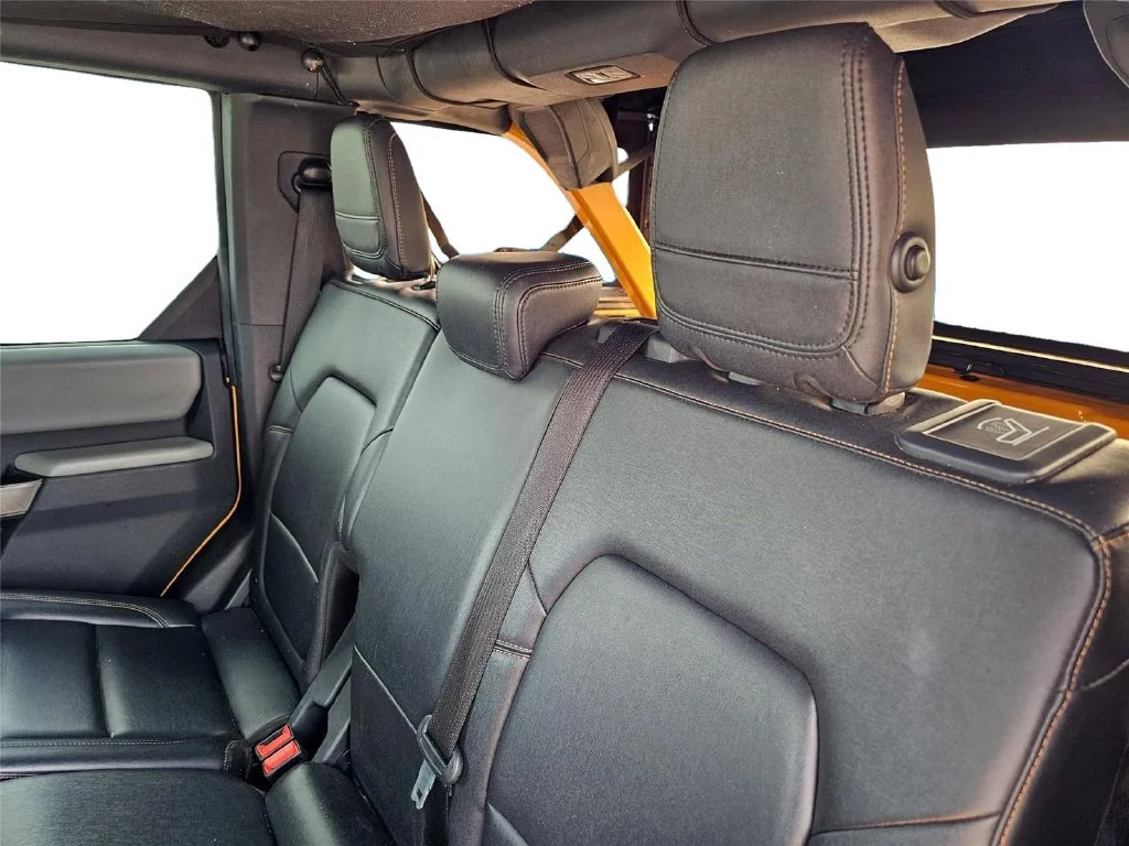 Used 2021 Cyber Orange Met Ford Base image 33
