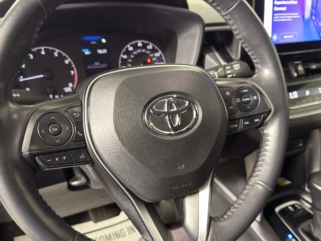 Used 2023 Blue Toyota LE image 22