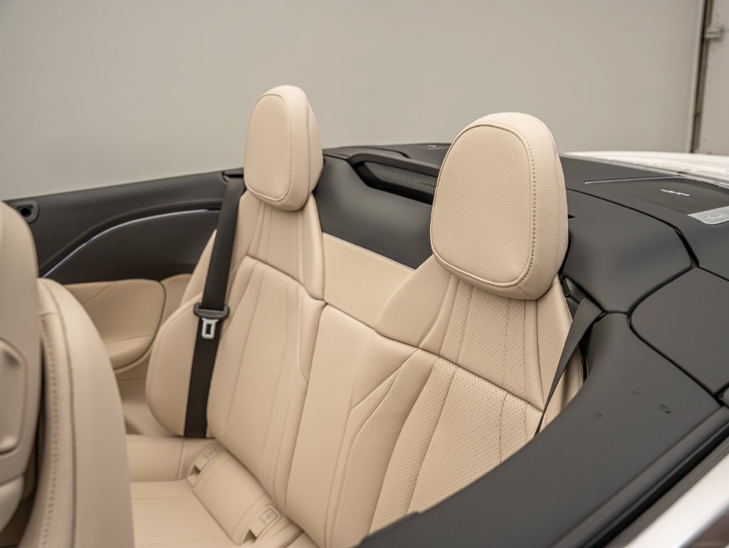 New 2027 Polar White Mercedes-Benz CLE 300 image 43