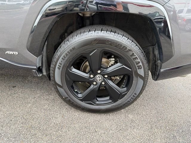 Used 2021 Gray Toyota XSE image 6
