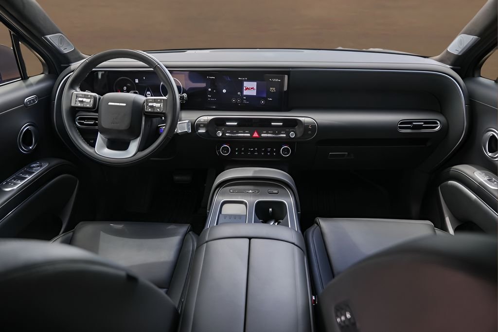 Used 2026  Hyundai Calligraphy image 24