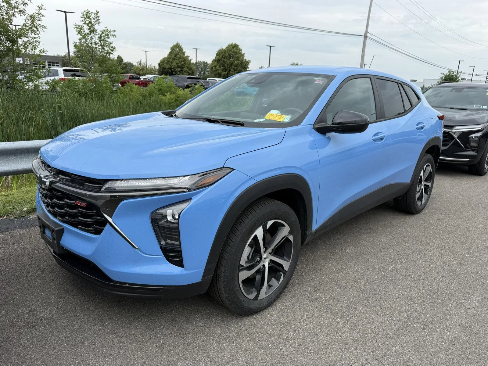 Used 2024 Fountain Blue Chevrolet 1RS image 2