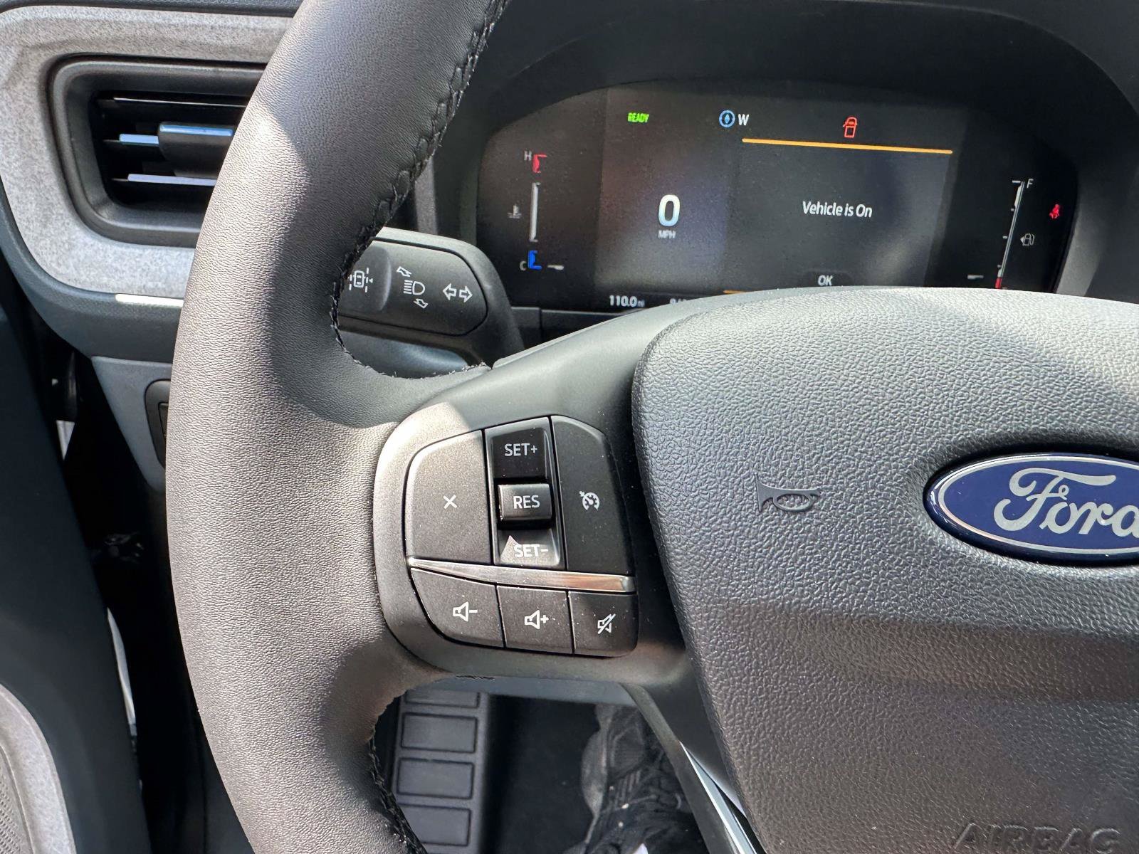 New 2026 Carbonized Gray Metallic Ford XLT image 23