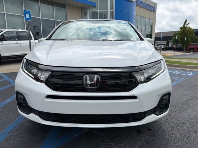 Certified Used 2026 Platinum White Pearl Honda Touring image 3