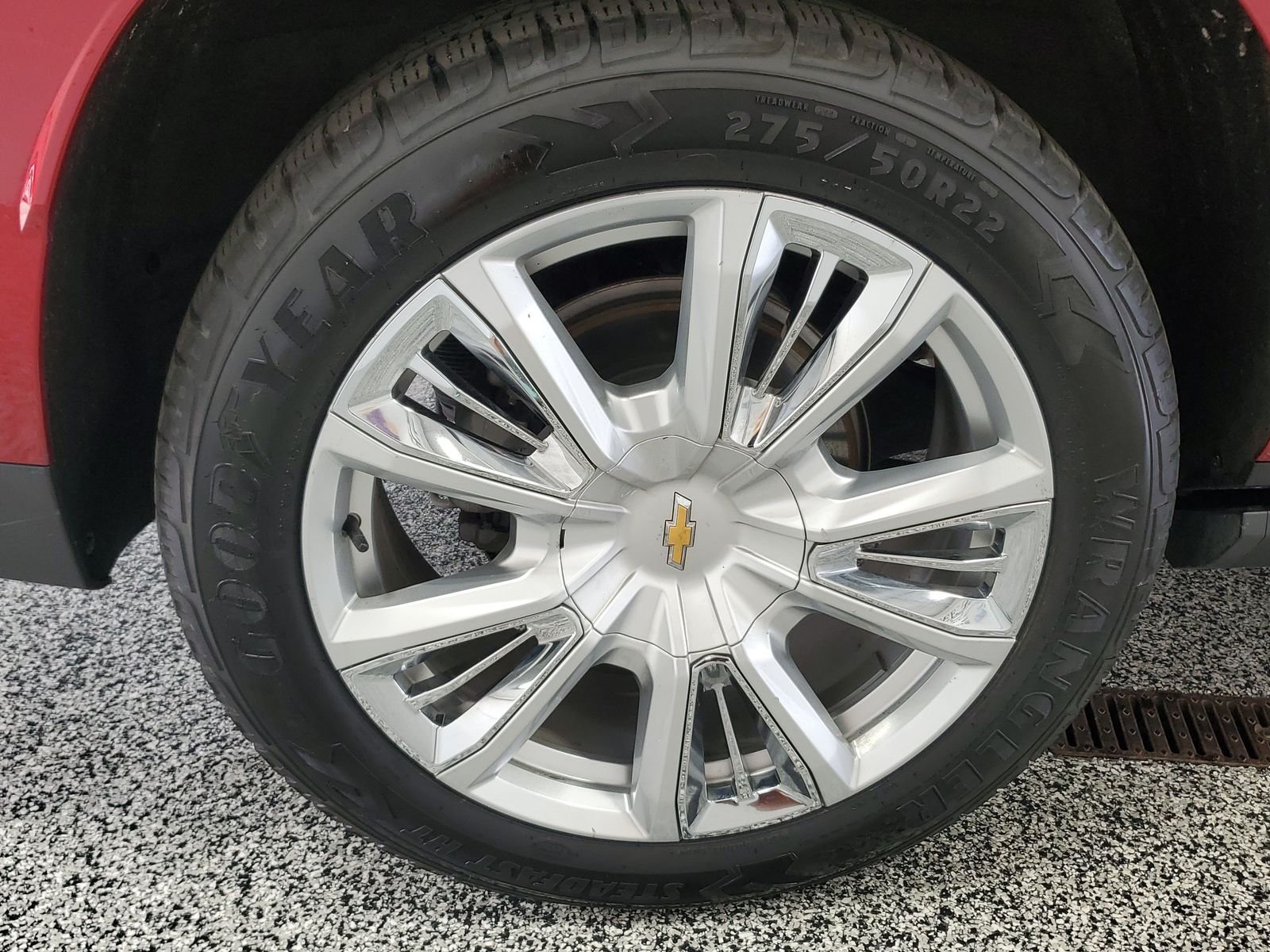 Used 2021 Red Chevrolet High Country image 5