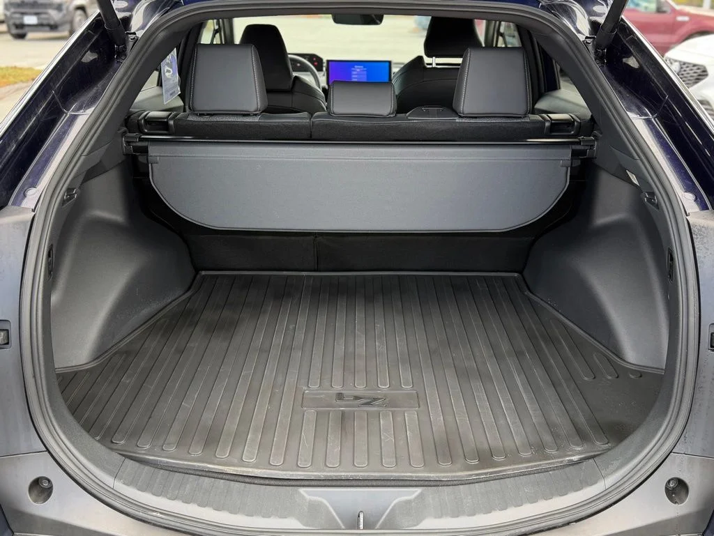 Certified Used 2026  Toyota XLE image 5